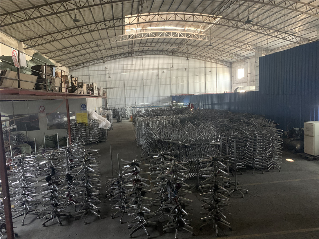 office chair parts manufacturer polishing and waiting polishing
